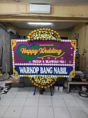 Papan Bunga di Kalimulya Cilodong